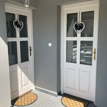 Levendula Apartman Gyenesdiás