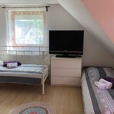 Levendula Apartman Gyenesdiás