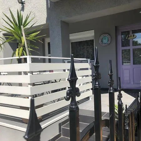 Apartamento Levendula Apartman *